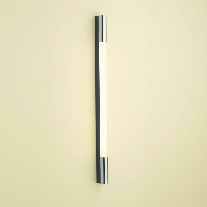 1.5 Series 1-1/2" x 39-3/8" x 2-1/8" PL Series vertical lighting with dimmable light, glass shade and black end caps
