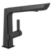 Delta Pivotal: Single Handle Pull-Out Kitchen Faucet