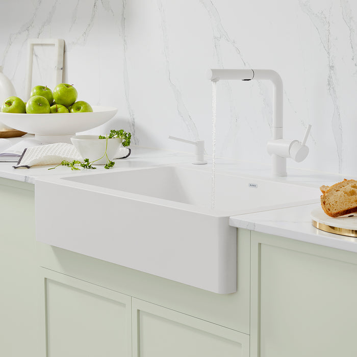 White - BLANCO Linus Low Arc Pull-Out Dual-Spray Kitchen Faucet