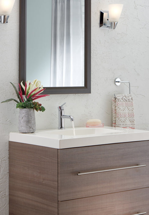 Delta Trinsic 559LF Single Handle Bathroom Faucet, chrome - view 5