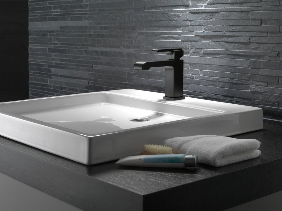Delta Ara 567LF Single Handle Bathroom Faucet