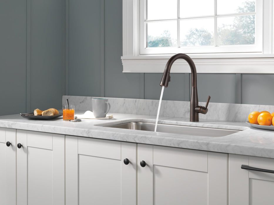 Delta Essa 9113 Single Handle Pull-Down Kitchen Faucet, venetian bronze - view 4