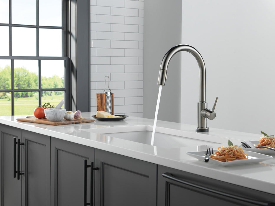 Delta Trinsic 9159TL TouchTouch 2O Technology Kitchen Faucet with Touchless Technology, black stainless - view 5