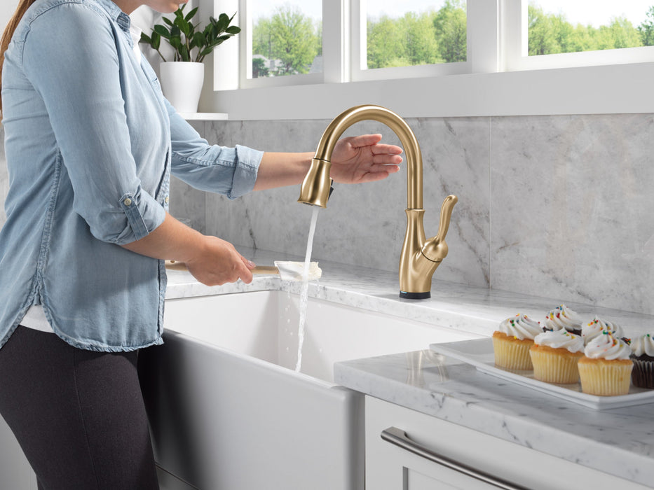 Delta Leland 9178TL TouchTouch 2O Technology Kitchen Faucet with Touchless Technology, champagne bronze - view 2