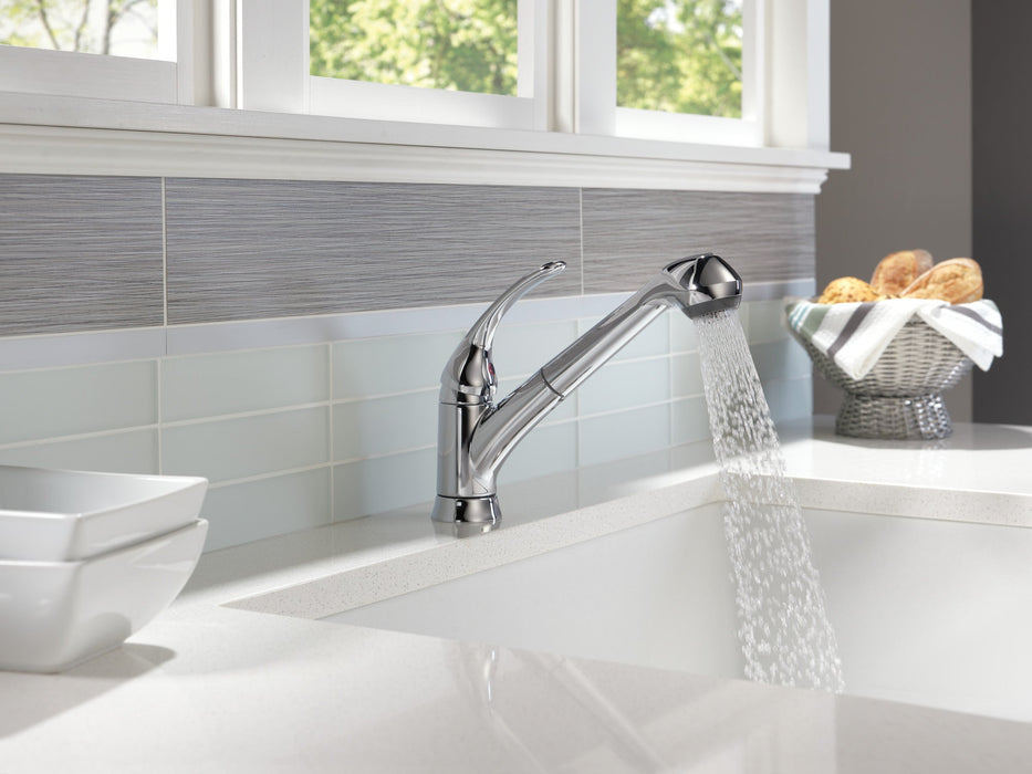 Delta Foundations B4310LF Single Handle Pull-Out Kitchen Faucet, chrome - view 4