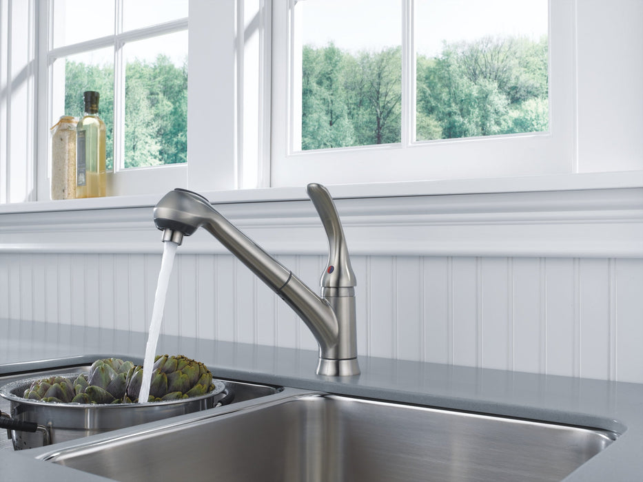 Delta Foundations B4310LF Single Handle Pull-Out Kitchen Faucet, stainless - view 3