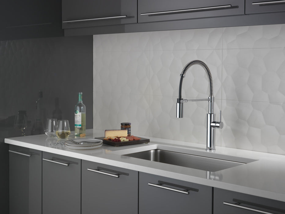 Delta Antoni 18803 Single-Handle Pull-Down Spring Kitchen Faucet, chrome - view 4