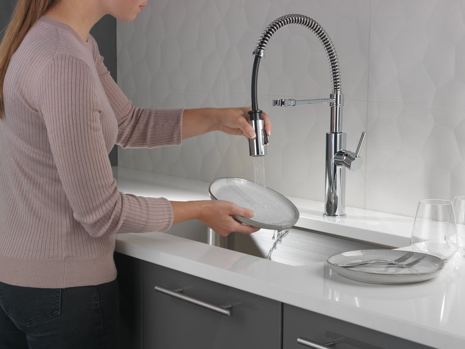 Delta Antoni 18803 Single-Handle Pull-Down Spring Kitchen Faucet, chrome - view 5