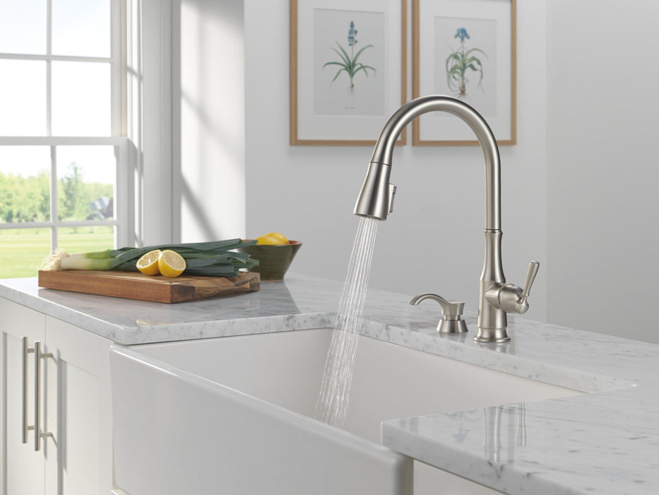 Delta Capertee 19877Z Single Handle Pull-Down Kitchen Faucet with Soap Dispenser and ShieldSpray Technology, spotshield...