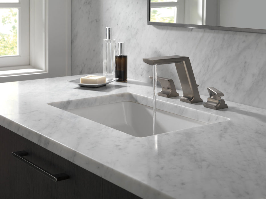 Delta Pivotal 3599LF Two Handle Widespread Bathroom Faucet