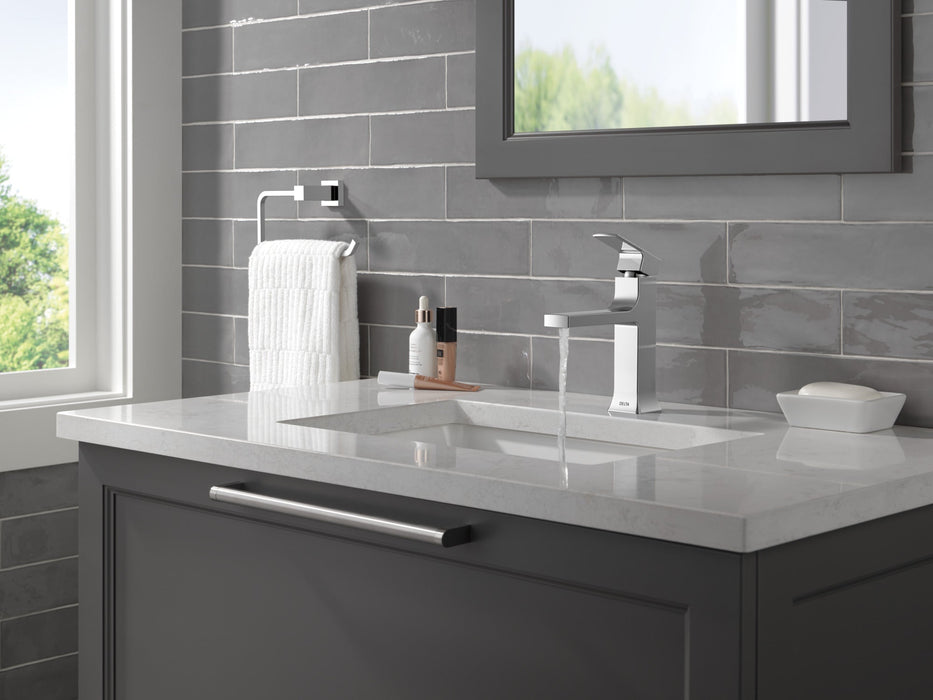 Delta Velum 537 Single Handle Bathroom Faucet, chrome - view 3
