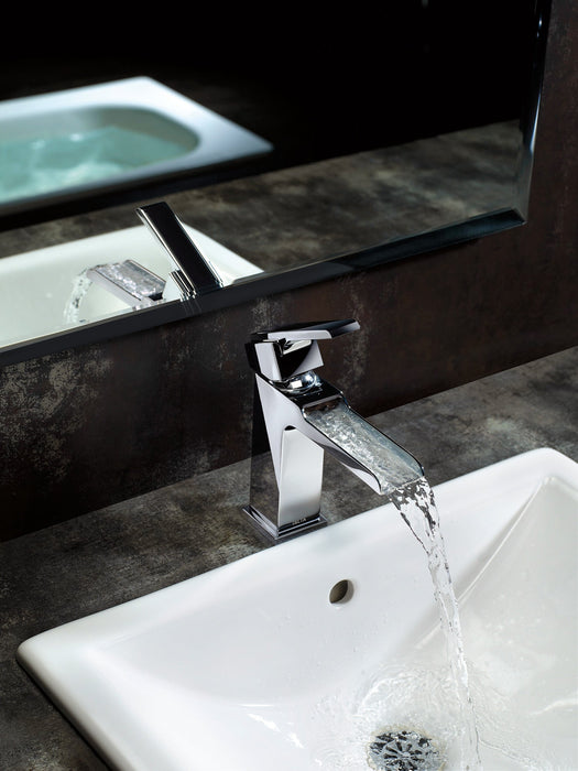 Delta Ara 568LF Single Handle Channel Bathroom Faucet, chrome - view 2