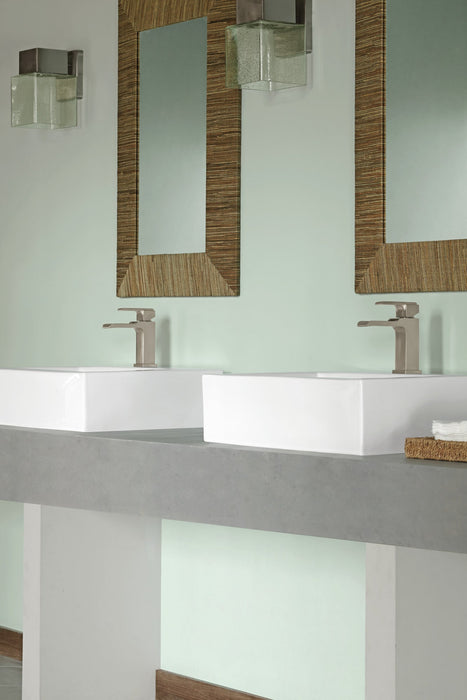 Delta Ara 568LF Single Handle Channel Bathroom Faucet, stainless - view 3