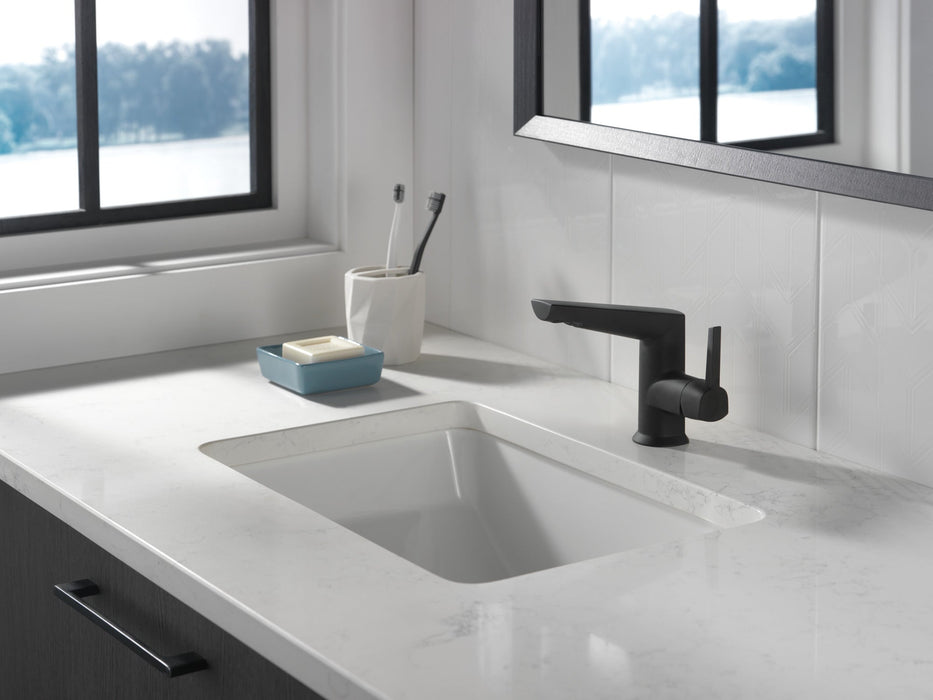Delta Galeon 572 Single Handle Bathroom Faucet, matte black - view 3
