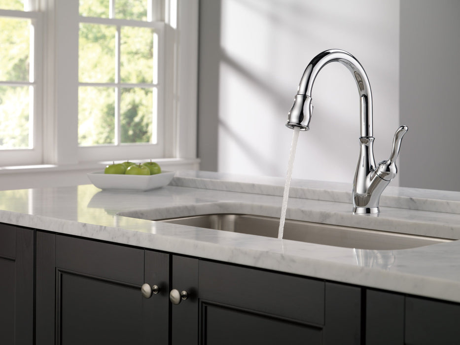 Delta Leland 9178 Single Handle Pull-Down Kitchen Faucet with ShieldSpray Technology, chrome - view 3