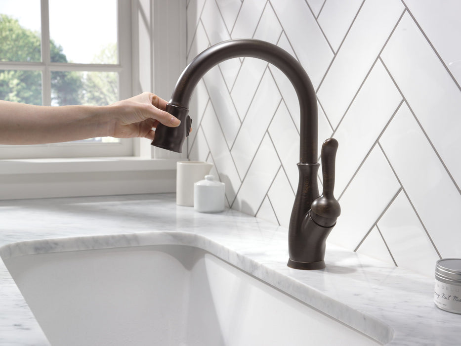 Delta Leland 9178 Single Handle Pull-Down Kitchen Faucet with ShieldSpray Technology, venetian bronze - view 4