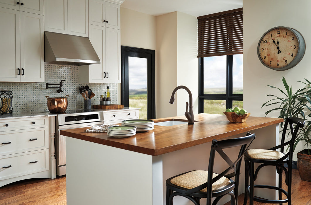 Delta Leland 9178T Single Handle Pull-Down Kitchen Faucet with TouchTouch 2O and ShieldSpray Technologies, venetian...