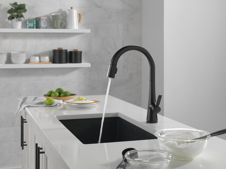 Delta Monrovia: Single Handle Pull-Down Kitchen Faucet With Touch2O Technology, matte black - view 3