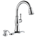 Delta Cassidy™: Single Handle Pull-Down Kitchen Faucet with Touch<sub>2</sub>O and ShieldSpray Technologies, lumicoat...