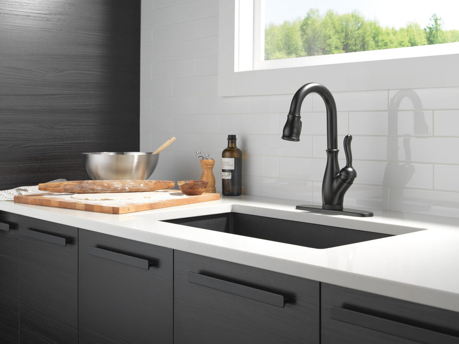 Delta Leland 9678T Single Handle Pull-Down Bar / Prep Faucet with TouchTouch 2O Technology, matte black - view 5