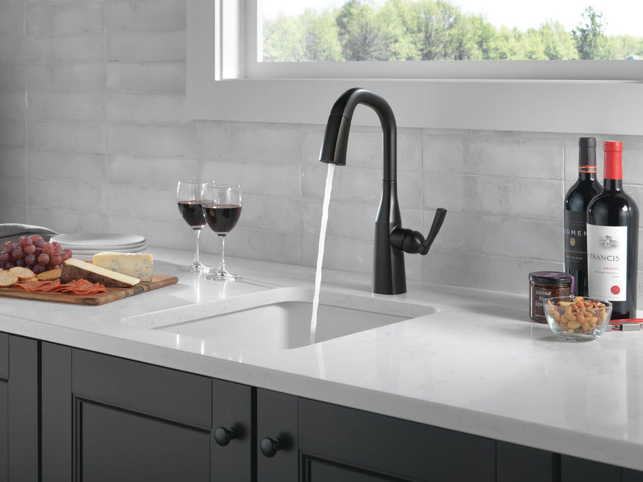Delta Stryke 9976 Single Handle Pull-Down Bar/Prep Faucet