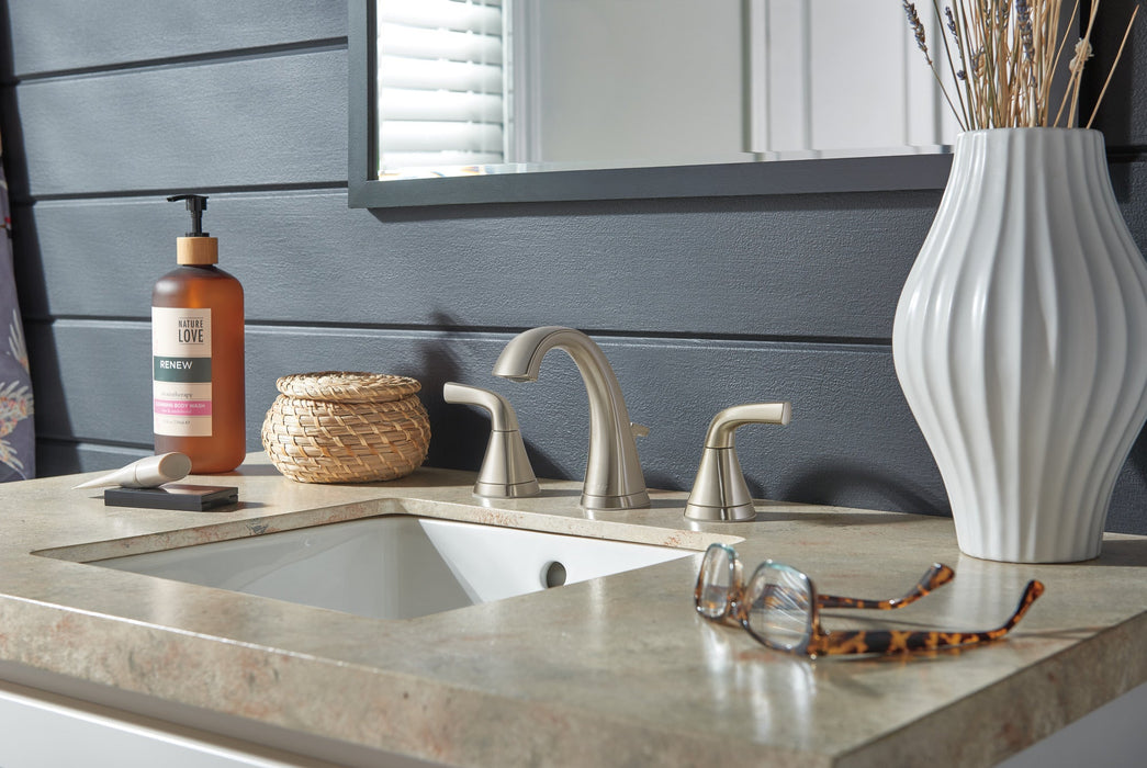 Peerless Parkwood P3535LF Two Handle Widespread Lavatory Faucet