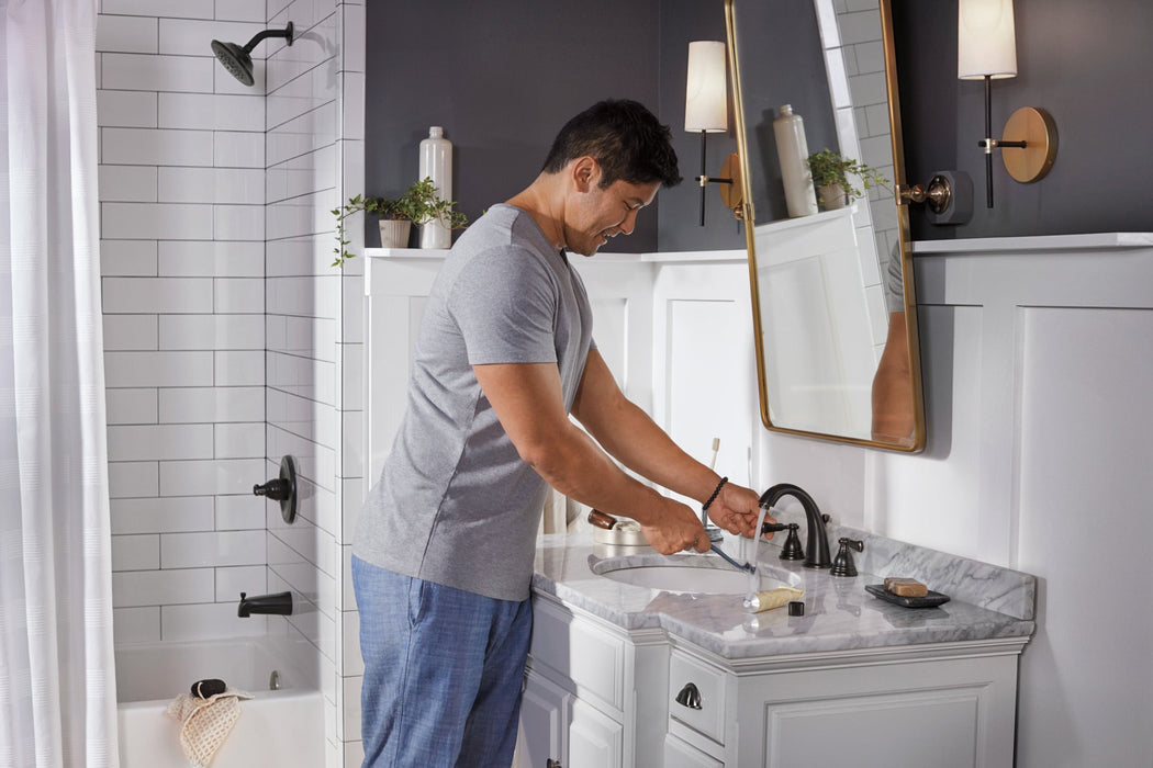 Peerless Elmhurst P3565LF Two-Handle Widespread Bath Faucet, oil rubbed bronze - view 3