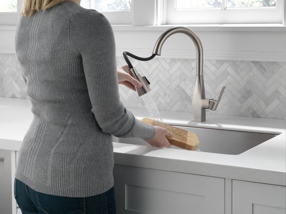 Peerless Xander P7919LF Single-Handle Pull-Down Kitchen Faucet, stainless - view 5