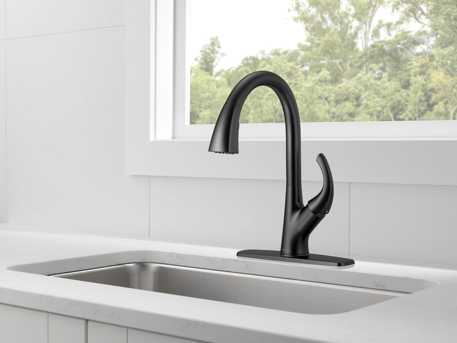 Peerless Parkwood P7935LF Single Handle Pulldown Kitchen Faucet