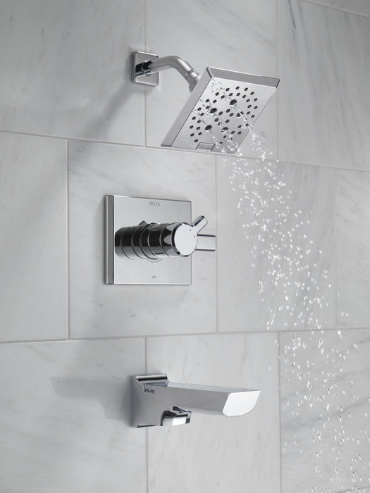 Delta Pivotal T17499 Monitor 17 Series H2OKINETIC Tub and Shower Trim, lumicoat chrome - view 3