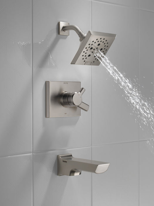 Delta Pivotal T17499 Monitor 17 Series H2OKINETIC Tub and Shower Trim, lumicoat stainless - view 4