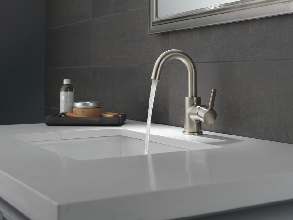 Peerless Precept P191102LF Single Handle Centerset Bathroom Faucet