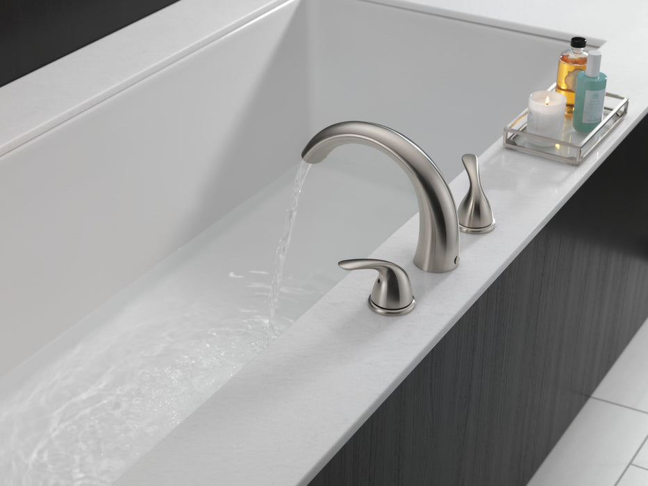 Delta Classic T2705 Roman Tub Trim