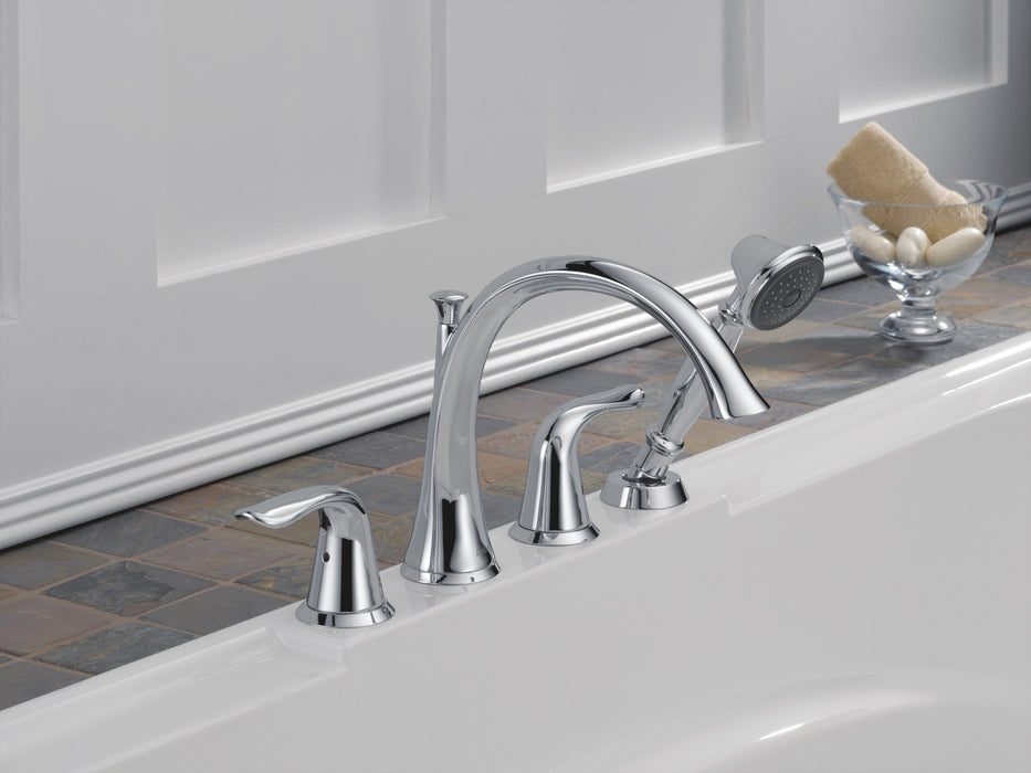Delta Lahara T4738 Roman Tub with Handshower Trim
