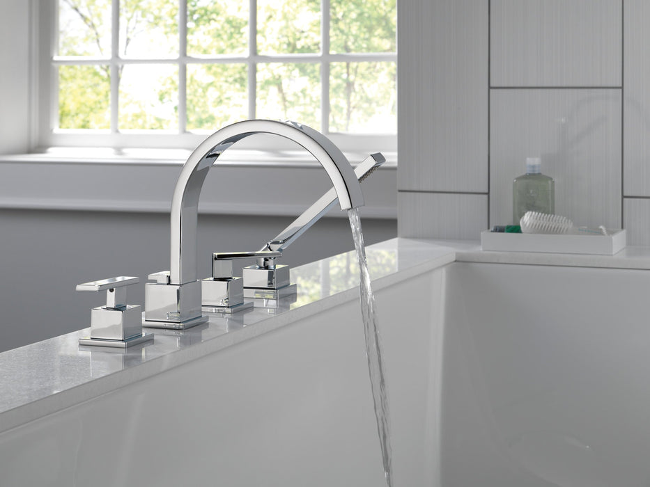 Delta Vero T4753 Roman Tub Trim with Hand Shower, chrome - view 3