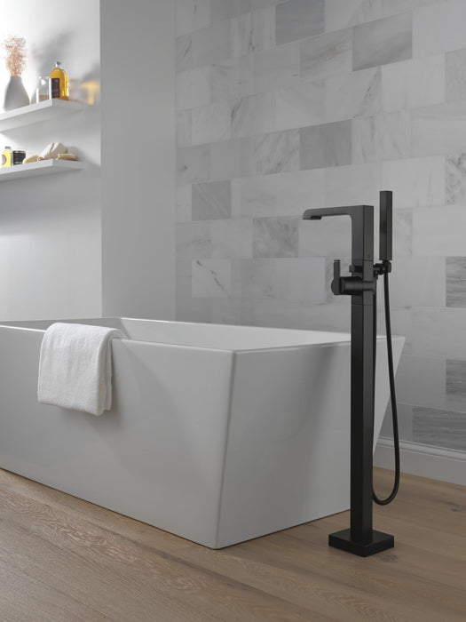 Delta Ara T4767 Single Handle Floor Mount Tub Filler Trim with Hand Shower, matte black - view 3