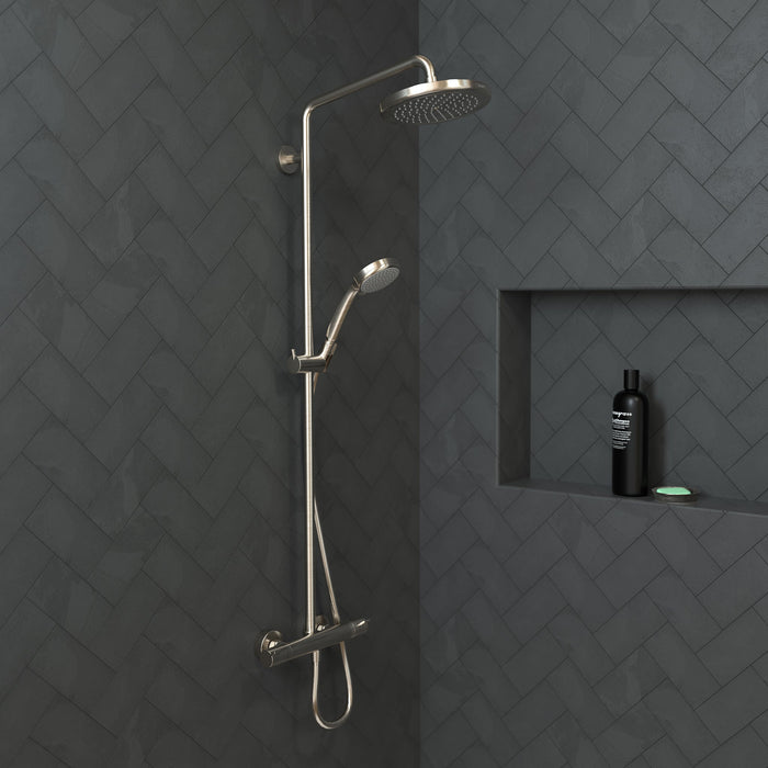 hansgrohe Croma Showerpipe 220 1-Jet, 2.5 GPM