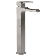 Load image into Gallery viewer, Delta 768 Single Handle Vessel Channel Bathroom Faucet
